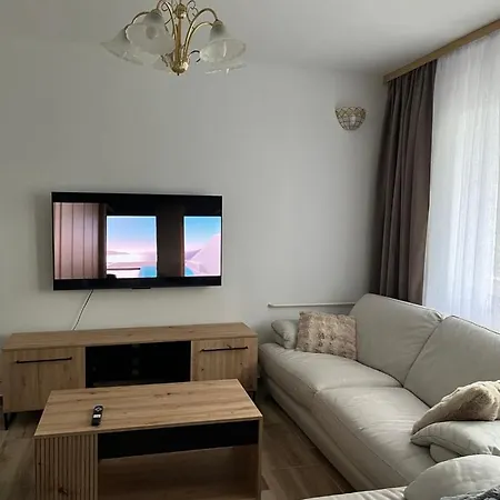 Kalemova Center Design 2-bedroom With Balcony And Garage Σπίτι διακοπών