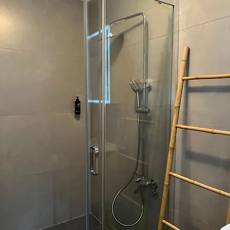 Σπίτι διακοπών Kalemova Center Design 2-bedroom With Balcony And Garage Σαράγεβο