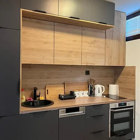 Σπίτι διακοπών Kalemova Center Design 2-bedroom With Balcony And Garage *