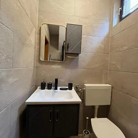 Kalemova Center Design 2-bedroom With Balcony And Garage Σπίτι διακοπών