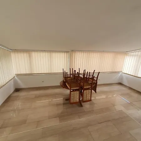 Kalemova Center Design 2-bedroom With Balcony And Garage Σπίτι διακοπών