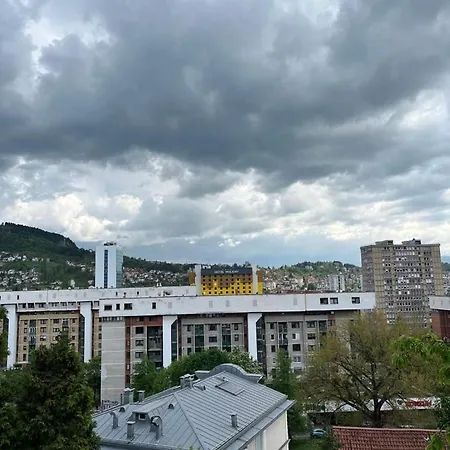 Σπίτι διακοπών Kalemova Center Design 2-bedroom With Balcony And Garage *